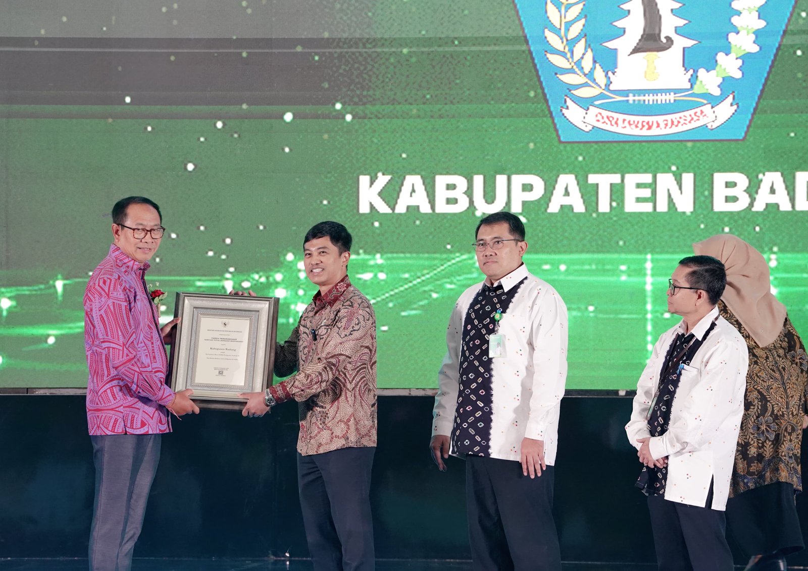 Badung Raih Penghargaan STBM Award